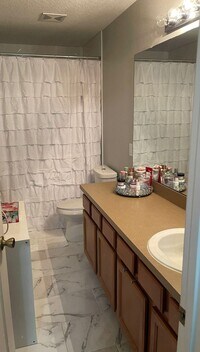 Building Photo - 834 Black Cherry Dr S