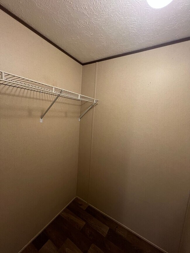 Building Photo - 142 CO ROAD 5516-F32