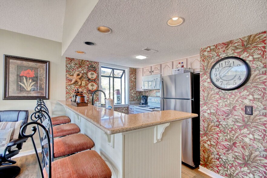 Building Photo - 351 Lake Arrowhead Rd