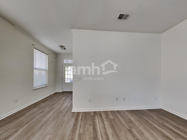 Building Photo - 421 Chemistry Cir