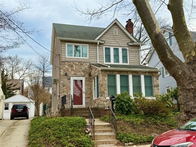 Building Photo - 4623 Arcadia Ln