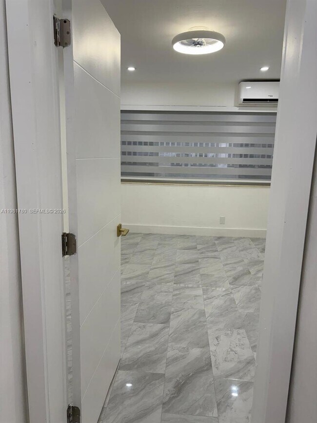 Building Photo - 6890 Abbott Ave