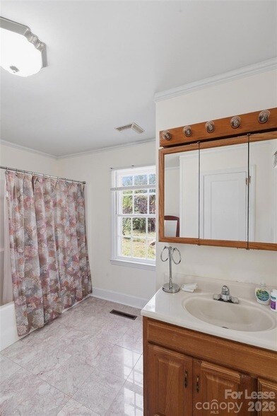 Building Photo - 3120 Baucom Rd