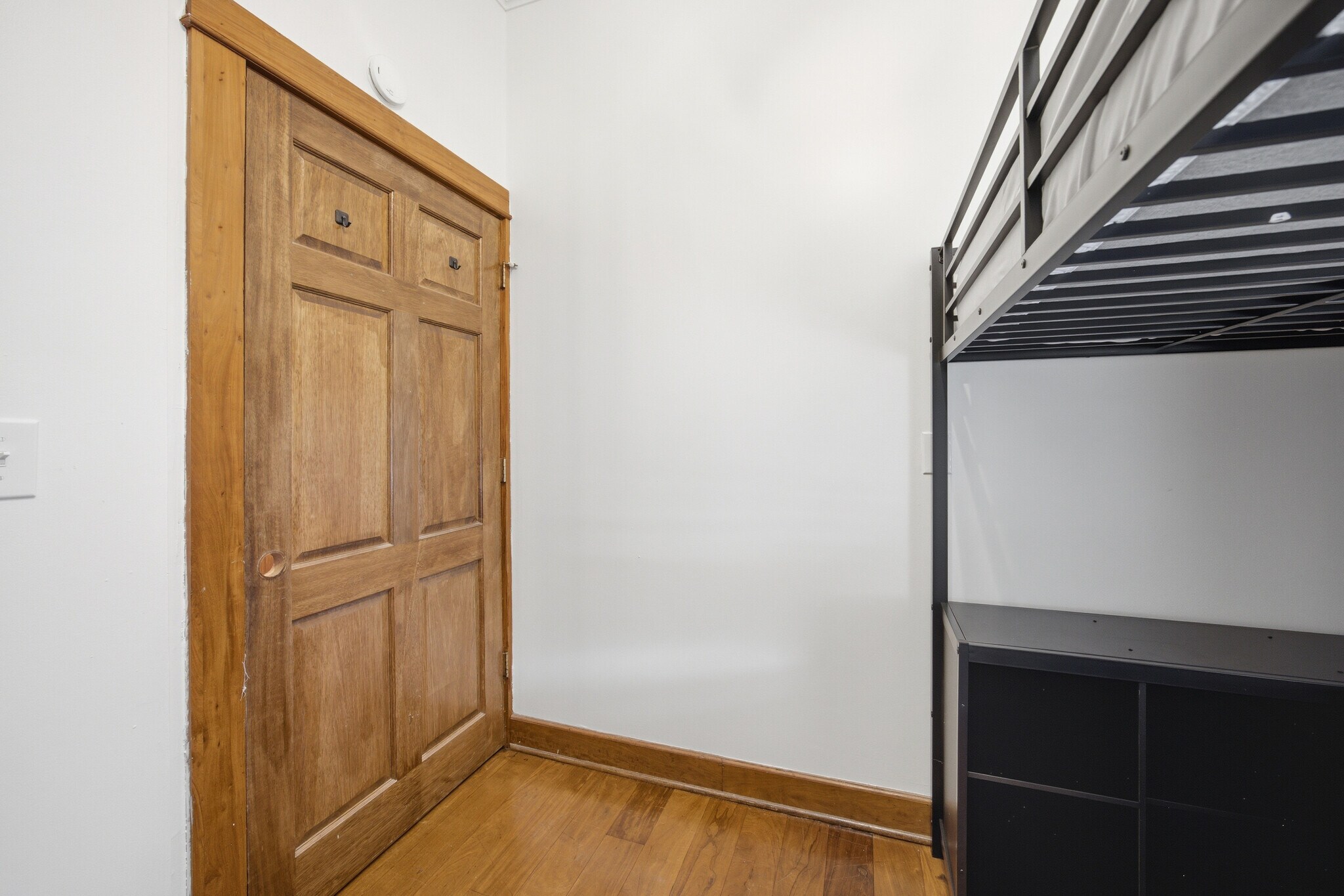 Building Photo - 823 McCallie Ave
