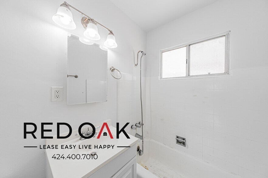 Building Photo - 19148 Sherman Way