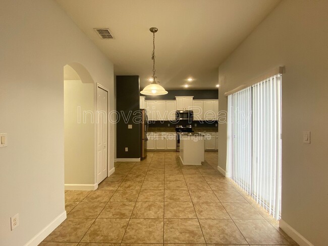 Building Photo - 1913 Thetford Cir