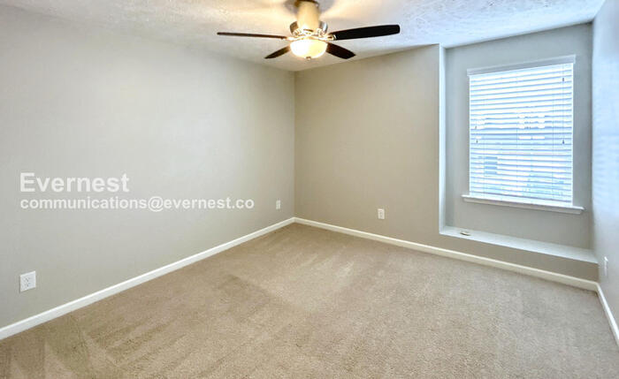 Building Photo - 4706 Chelanie Cir