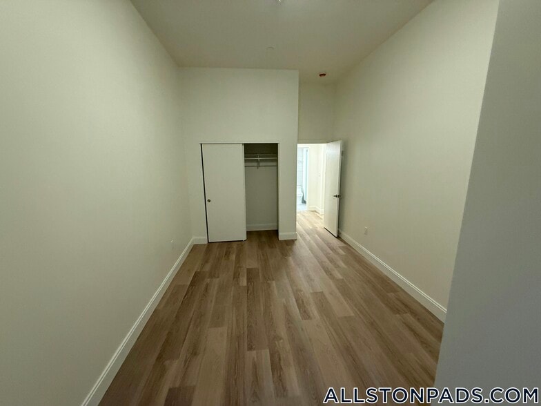 Building Photo - 1079 Commonwealth Ave