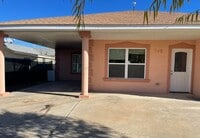 Building Photo - Nice 3 bedroom Duplex Rental