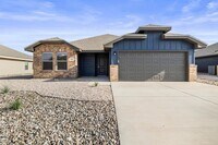 Building Photo - 8512 E County Rd 111