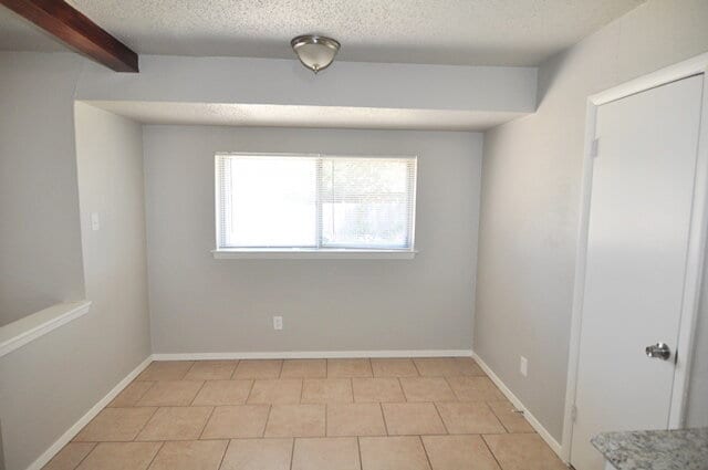 Building Photo - "COMING IN LATE JANUARY - Charming 3-2-2 home in the heart of Irving!"