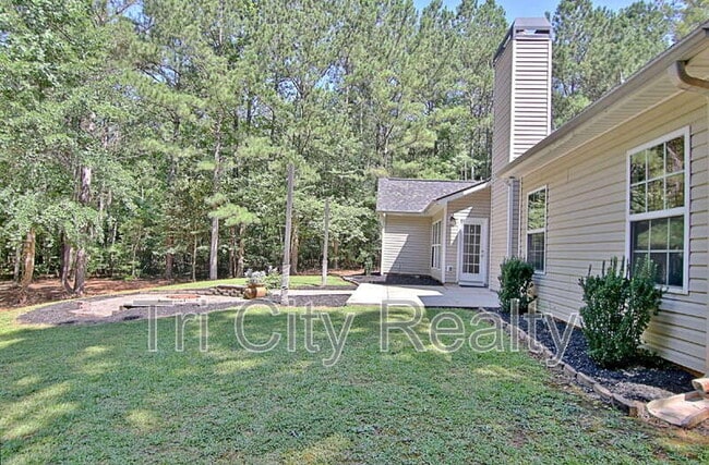 Building Photo - 69 Meadows Creek Ln