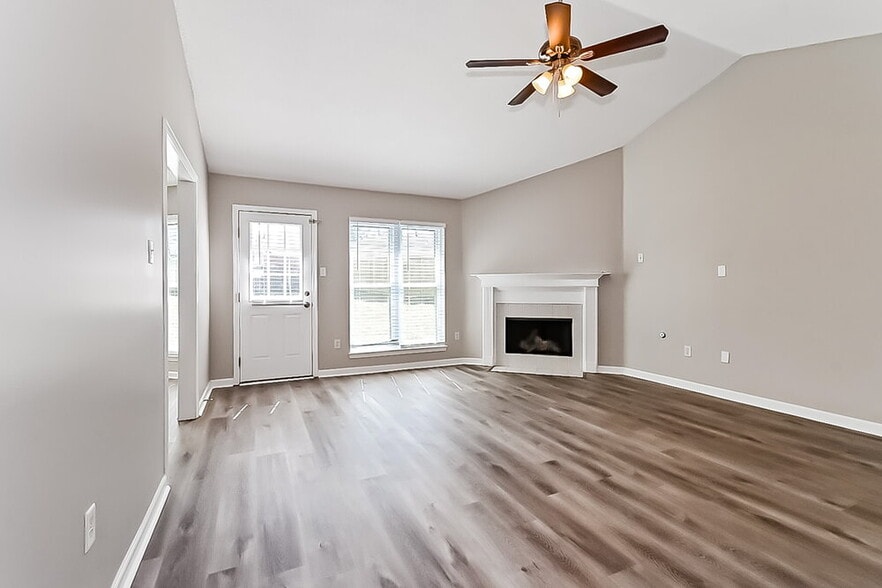 Building Photo - 1670 Timber Creek Dr