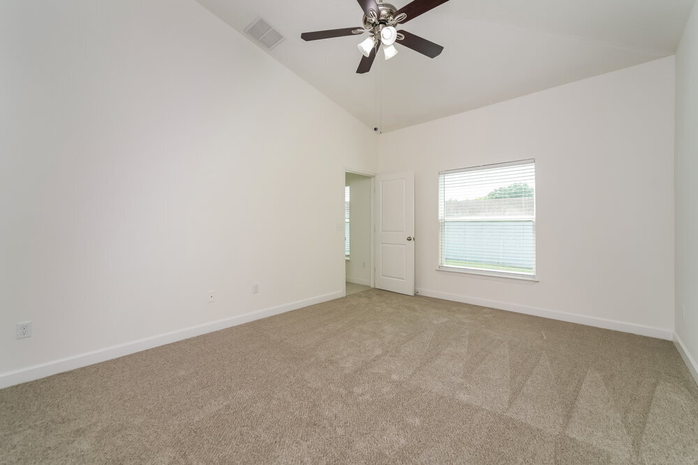 Building Photo - 839 Valnera Ct