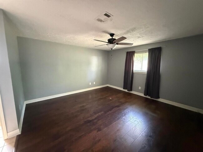 Building Photo - 9260 Josey St