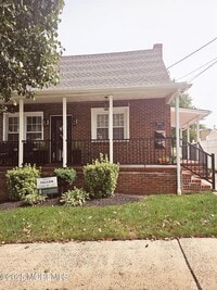 Building Photo - 860 Francis St