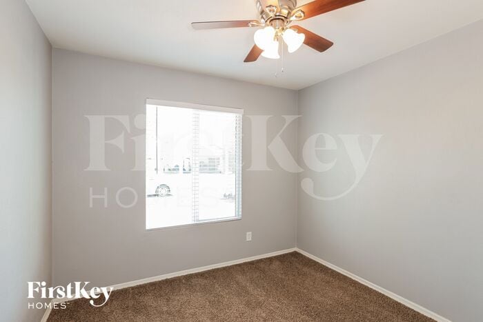 Building Photo - 10030 N 47th Dr