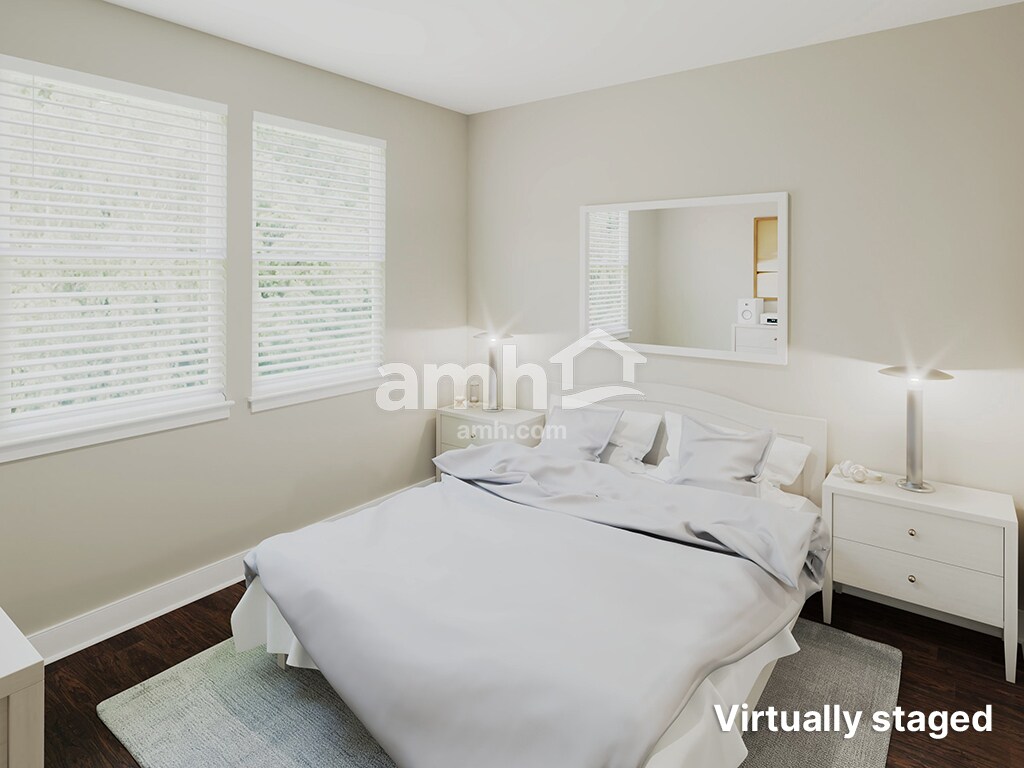 Building Photo - 4329 Longfellow Dr
