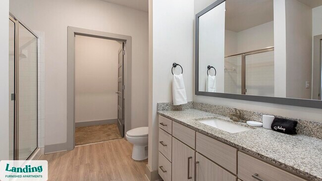 Building Photo - 5025 Wembley Central Ln