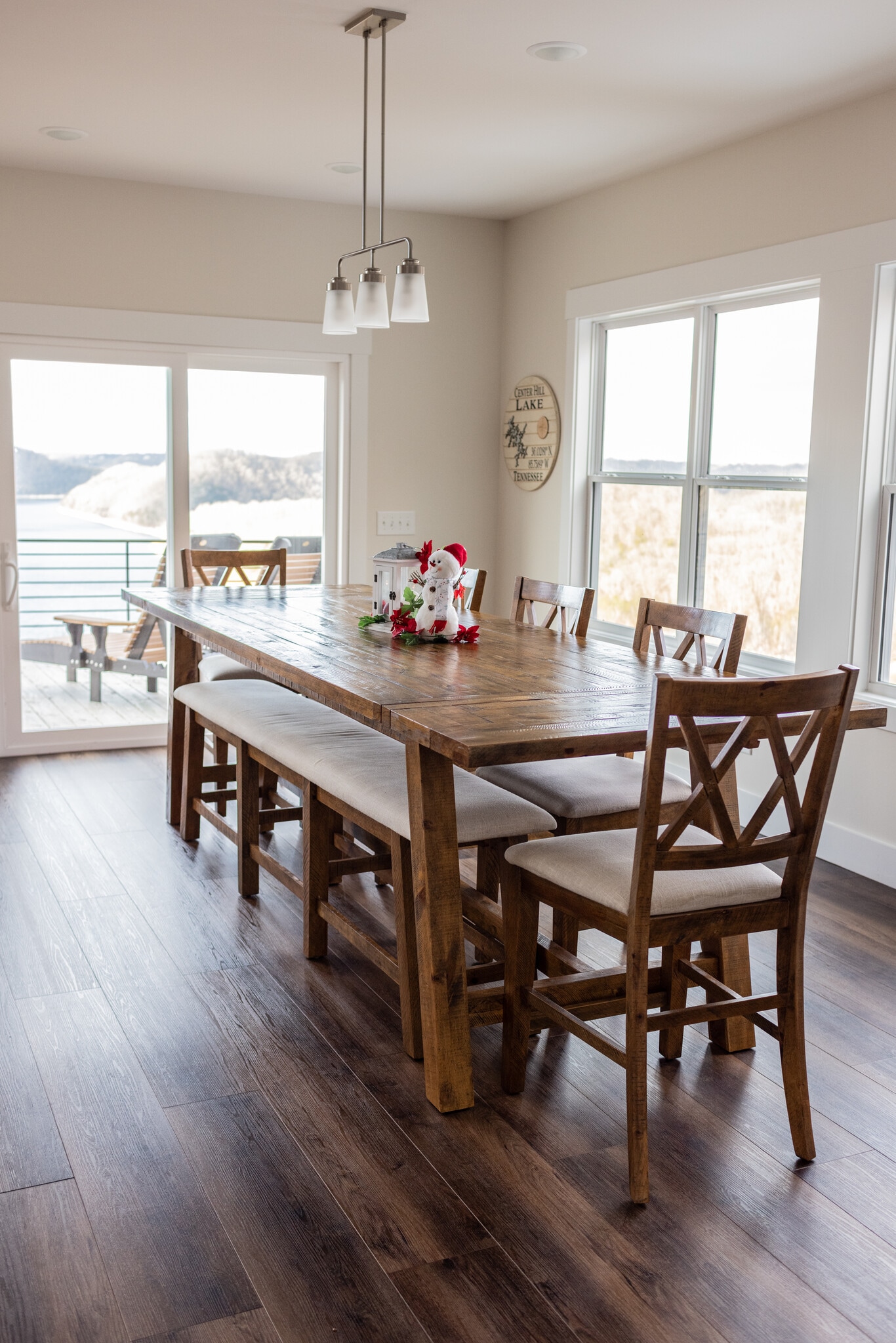 Building Photo - 210 Gail Dr