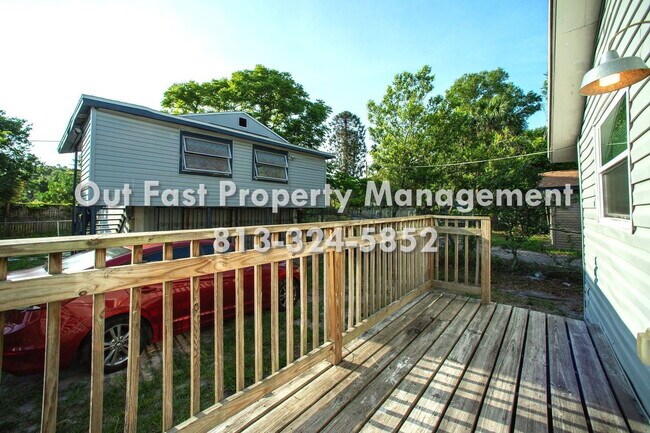Building Photo - 4811 N 30th St