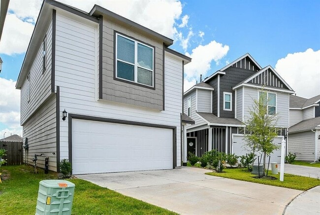 Building Photo - 24967 Goldoni Dr