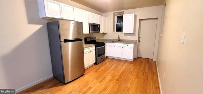 Building Photo - 4679 N 16th St