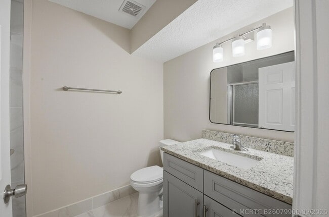 Building Photo - 1033 Goldenrod Rd
