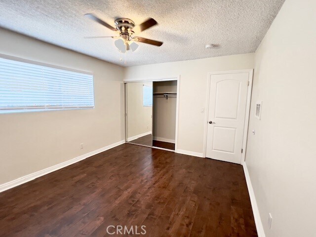 Building Photo - 711 N Soldano Ave