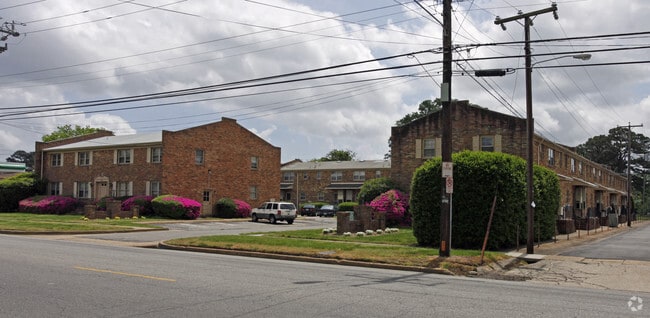 Building Photo - Bayview Manor