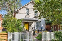 Building Photo - Furnished or unfurnished updated single family home in The Highlands.