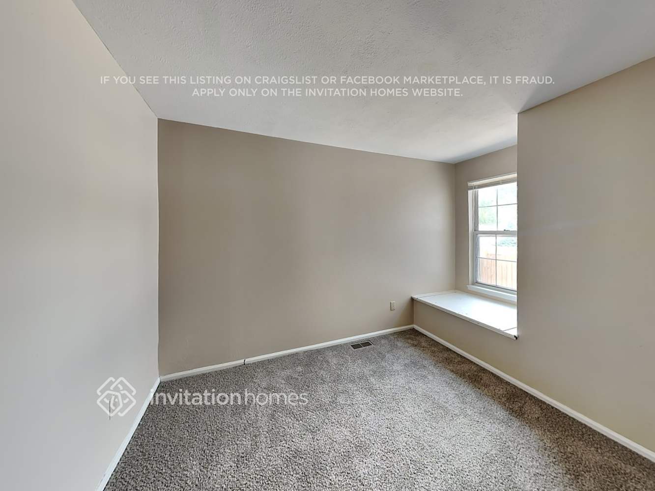 Building Photo - 17772 E Bethany Dr