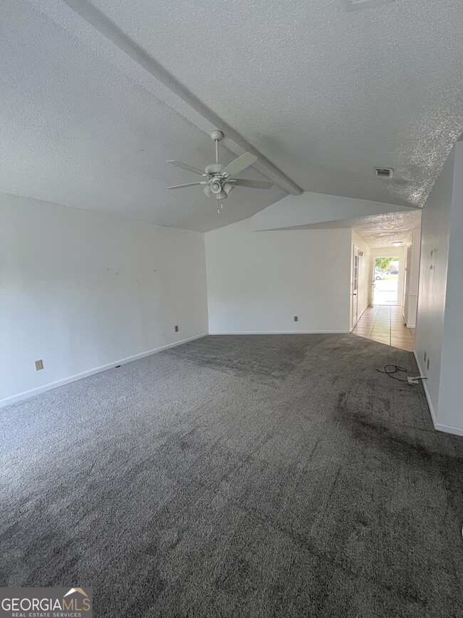 Building Photo - 127 Spinnaker Cir