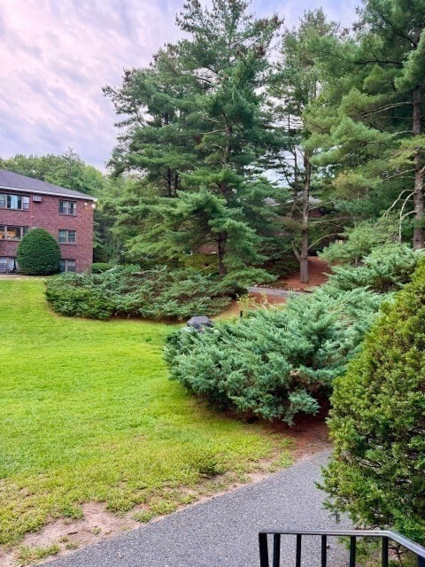 Building Photo - 42 Swanson Ct
