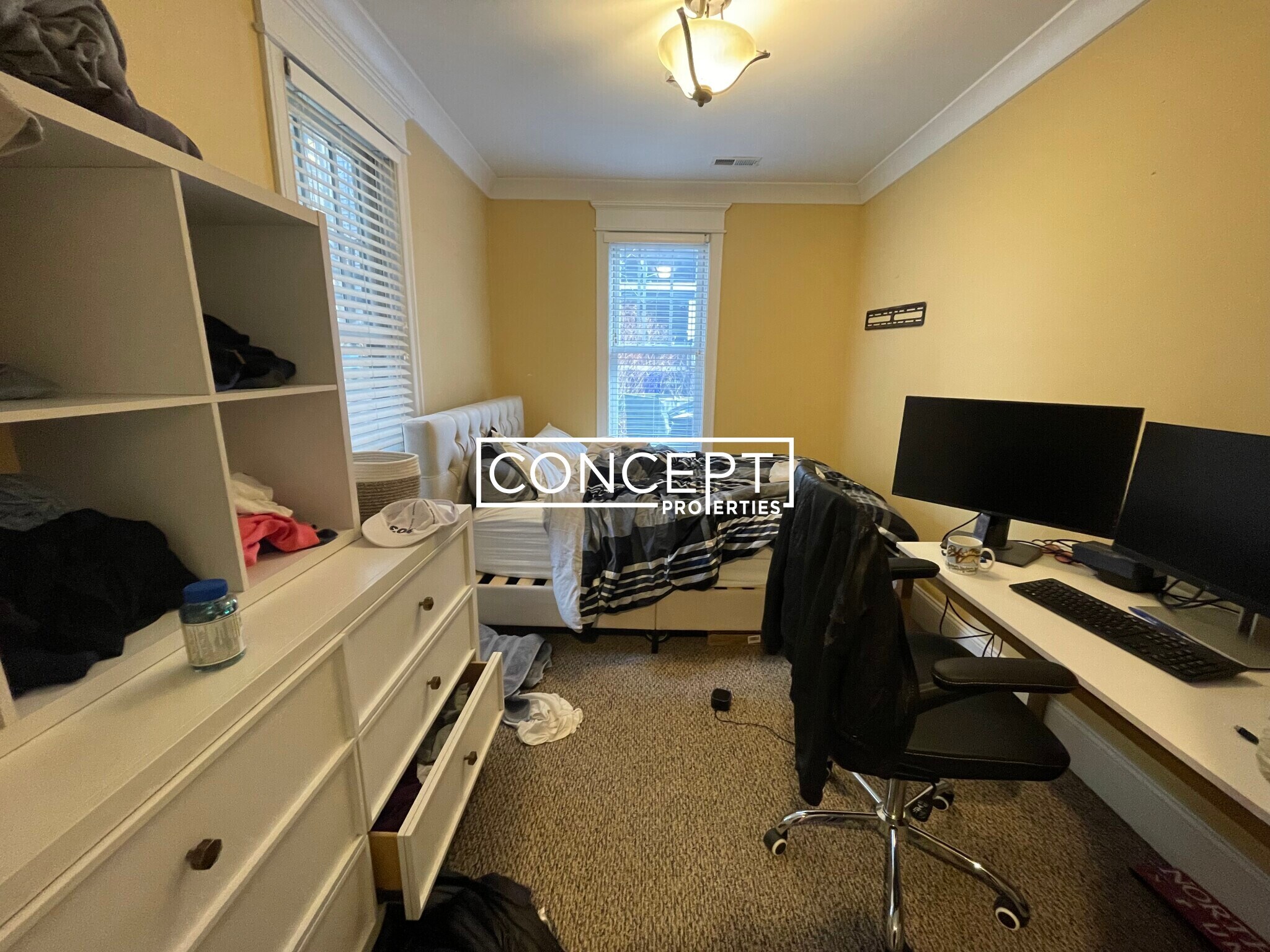 Building Photo - 15 Eldora St