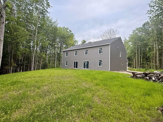 Building Photo - Brand New 3 Bedroom Townhouse for Rent