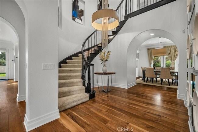 Building Photo - 8001 S Ocean Bluff Dr