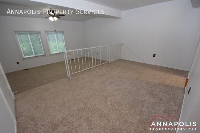 Building Photo - 1241 Birchcrest Ct