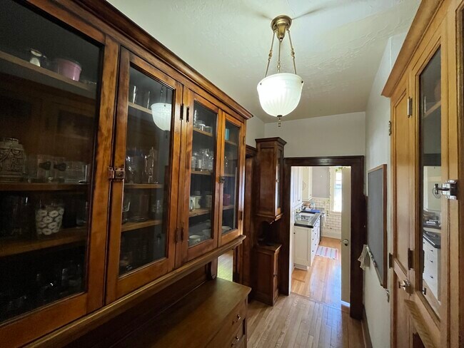 Building Photo - 1202 S Layton Blvd