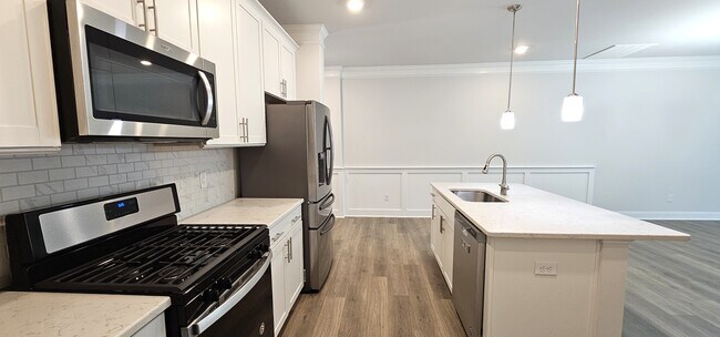 Building Photo - 218 Stamm Dr