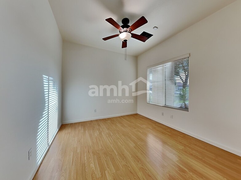 Building Photo - 837 S Roanoke St