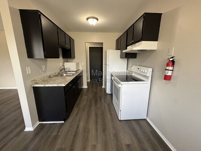 Building Photo - 4245 Quarry Rd
