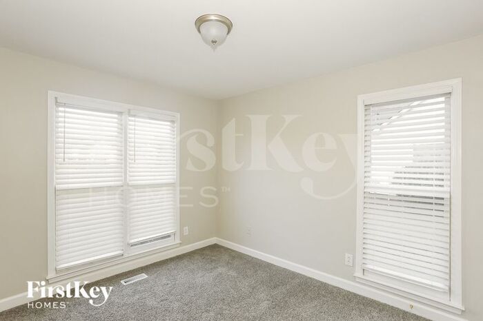 Building Photo - 3749 Bentley Pl SW