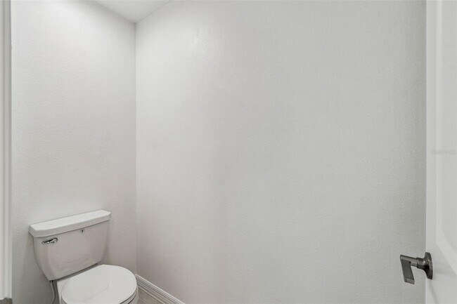 Building Photo - 1712 Tropical Oasis Ave