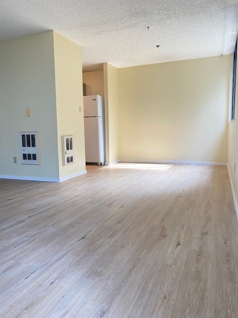 Building Photo - 555 Pierce St