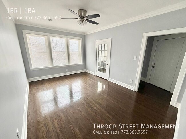 Building Photo - 1619 S Komensky Ave