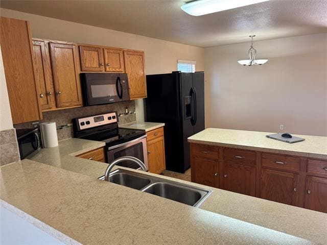 Building Photo - 2800 Briargrove Ln