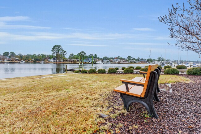 Building Photo - 1106 Navidad Bank Ct