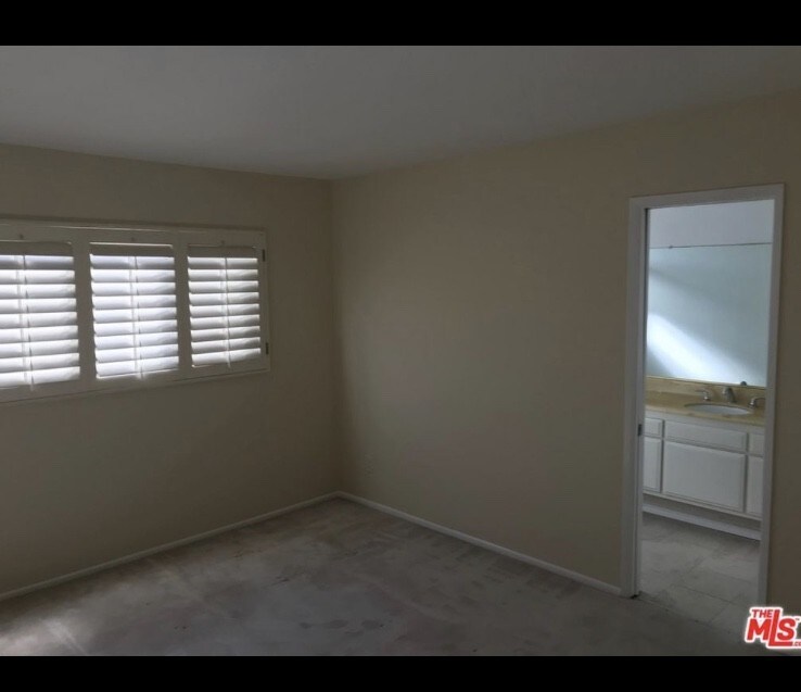 Building Photo - 12731 Pacific Ave