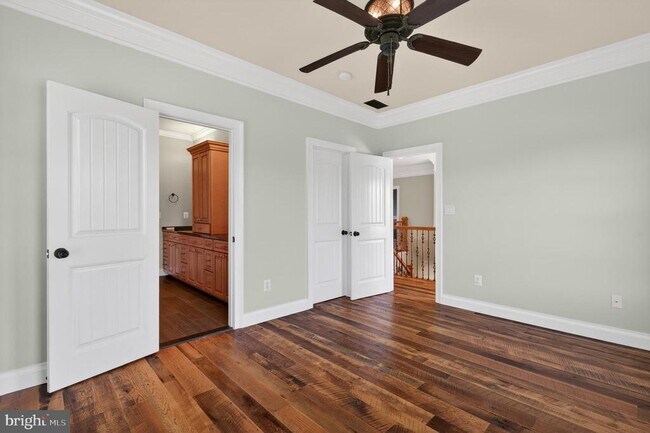 Building Photo - 13071 Haddonfield Ln